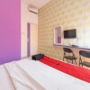 Отель RedDoorz Plus @ Tuparev Cirebon 2, фото 6