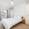 Отель NEW Fantastic 2 Bedroom House Urban Living Sydenham, фото 6