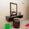 Отель RedDoorz Near Kampus 3 UTY  Yogyakarta, фото 16