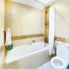 Отель Cozy 2BR With Balcony The Greens, фото 9