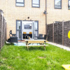 Отель Luxury 2 Bed House City Centre ✘ BBQ & GARDEN ☆ FAMILY FRIENDLY→ Swingball & Outdoor Furniture - FRE, фото 25