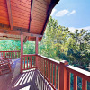 Отель Black Bear Falls Cabin 2 Bedrooms 2 Bathrooms Cabin, фото 16