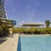 Отель Kyriad Prestige Toulon-La Seyne sur Mer, фото 23