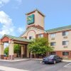 Отель Quality Inn & Suites Lakewood - Denver Southwest, фото 23