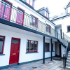 Отель Dominic Street Apartments, фото 1