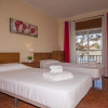 Отель B45 - Main Avenue 2 Bed Apartment, фото 2