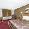 Отель Super 8 Lehi, фото 4