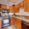 Отель 1 Bedroom Mountain View Condo Located in Historic Downtown Breckenridge Close to Shopping, Dining, N, фото 12