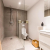 Отель POP KEYWEEK Apt 3 bedrooms with terrace & parking Biarritz city center, фото 10