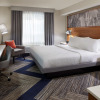 Отель Four Points by Sheraton Vaughan, фото 5