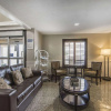 Отель Quality Inn and Suites, фото 12