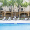 Отель Crestwood Suites Lakeland, фото 21