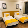 Отель Banzai Rooms, фото 2