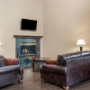 Отель Comfort Suites, фото 1
