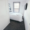Отель NEW Sleek and Chic 1BD Brighton Flat - Sleeps 3, фото 1