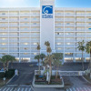 Отель Oceania 902 - Gulf Front 3 BR - Sleeps 6 3 Bedroom Condo by Redawning, фото 25