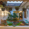 Отель Wonderloft Hostel Jogja, фото 16