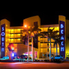 Отель South Beach Condo Hotel by Sunsational Beach Rentals в Треже-Айленде