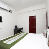 Отель Urban Comfort By OYO Rooms, фото 4