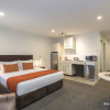 Отель Quest Taupo Serviced Apartments, фото 6