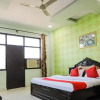 Отель OYO 67599 Shree Govindam, фото 9