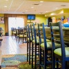 Отель Holiday Inn Express Hotel & Suites Acme-Traverse City, an IHG Hotel, фото 20