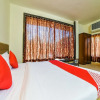 Отель OYO 28139 Hotel Empire, фото 15