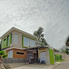 Отель OYO 90059 Shakilla Home Cianjur, фото 11