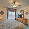 Отель Branson Condo w/ Views: 2 Mi to Silver Dollar City, фото 15