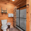Отель Luxury 2700 Sq Ft Log Cabin Private Hot Tub Game room Pool Table Best View, фото 10