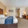 Отель Comfort Inn Apalachin / Binghamton W Route 17, фото 35