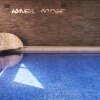 Отель Swallows End - Apartment with hot tub, sauna and pool (Dartmoor), фото 1