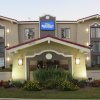 Отель Casa Bella Inn & Suites Extended Stay в Таллахасси