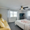 Отель Waterfront Galveston Bay Retreat - 4 Mi to Beach!, фото 5