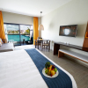 Отель TRS Cap Cana Waterfront & Marina Hotel - Adults Only, фото 2