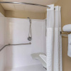 Отель Comfort Inn & Suites Virginia Beach - Norfolk Airport, фото 8