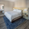 Отель Holiday Inn Express and Suites Atlanta Downtown, an IHG Hotel, фото 6