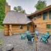 Отель Secluded Greenville Cabin: Walk to Moosehead Lake! в Гринвилле