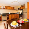 Отель Updated budget condo centrally located at 5 minute drive from 4 beaches, фото 25