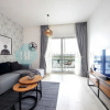 Отель Stunning canal view apartment Yas island, фото 6