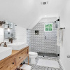 Отель Stunning New Home With Hottub Two Blks From Main St, фото 7