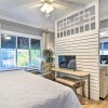 Отель Cozy Downtown Studio, 2 Blocks to Tropicana Field!, фото 18