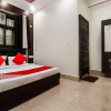 Отель OYO 72317 C S Grand Palace, фото 4