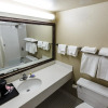 Отель Norwood Inn & Suites, фото 10