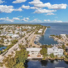 Отель Beautiful Water Views From Every Room In The House 3 Bedroom Home by RedAwning, фото 20