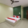 Отель OYO 18969 H3 Rooms, фото 20