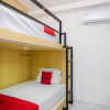 Отель RedDoorz Hostel near Lawang Sewu Semarang, фото 8