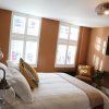 Отель no 12 - Stunning Self Check-in Apartments in Worcester Centre, фото 2