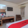 Отель RedDoorz Plus @ Grand Populer Hotel, фото 5