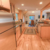 Отель Knotty Pine Retreat 3 Bedroom Home, фото 2